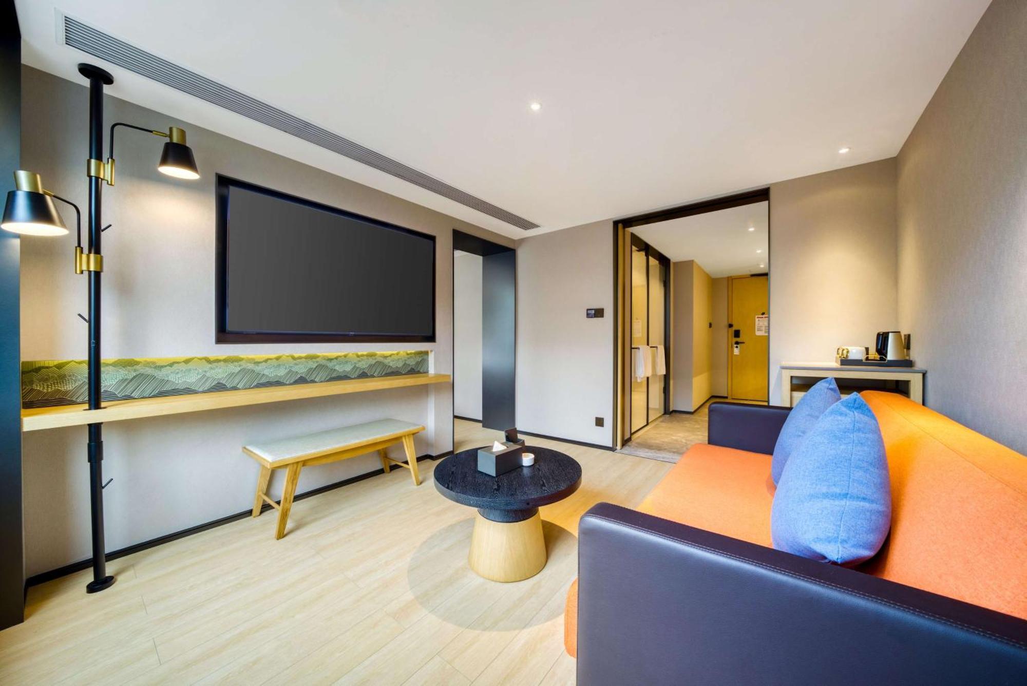 Hilton Garden Inn Chengdu Kuanzhai Alley Ngoại thất bức ảnh