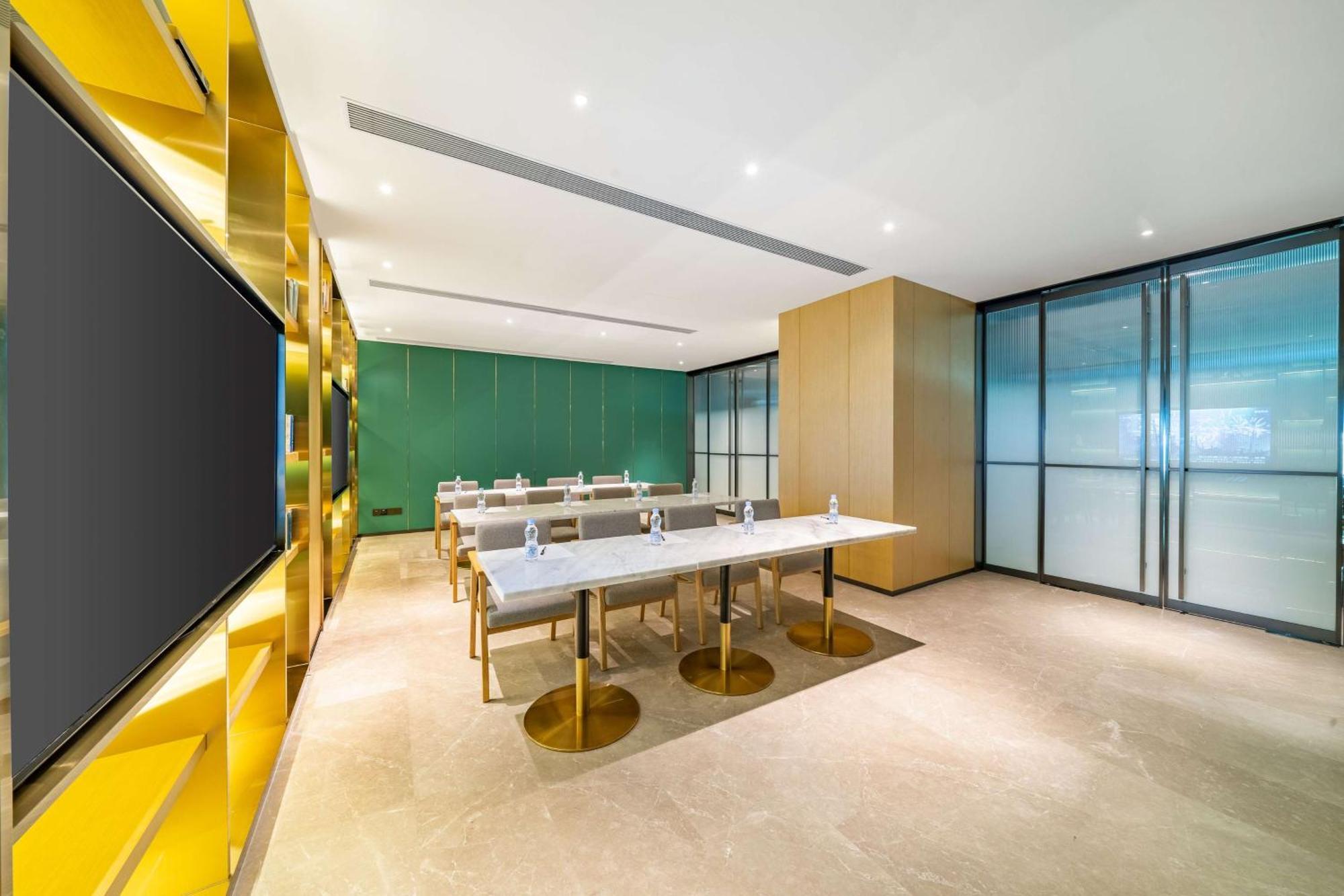 Hilton Garden Inn Chengdu Kuanzhai Alley Ngoại thất bức ảnh