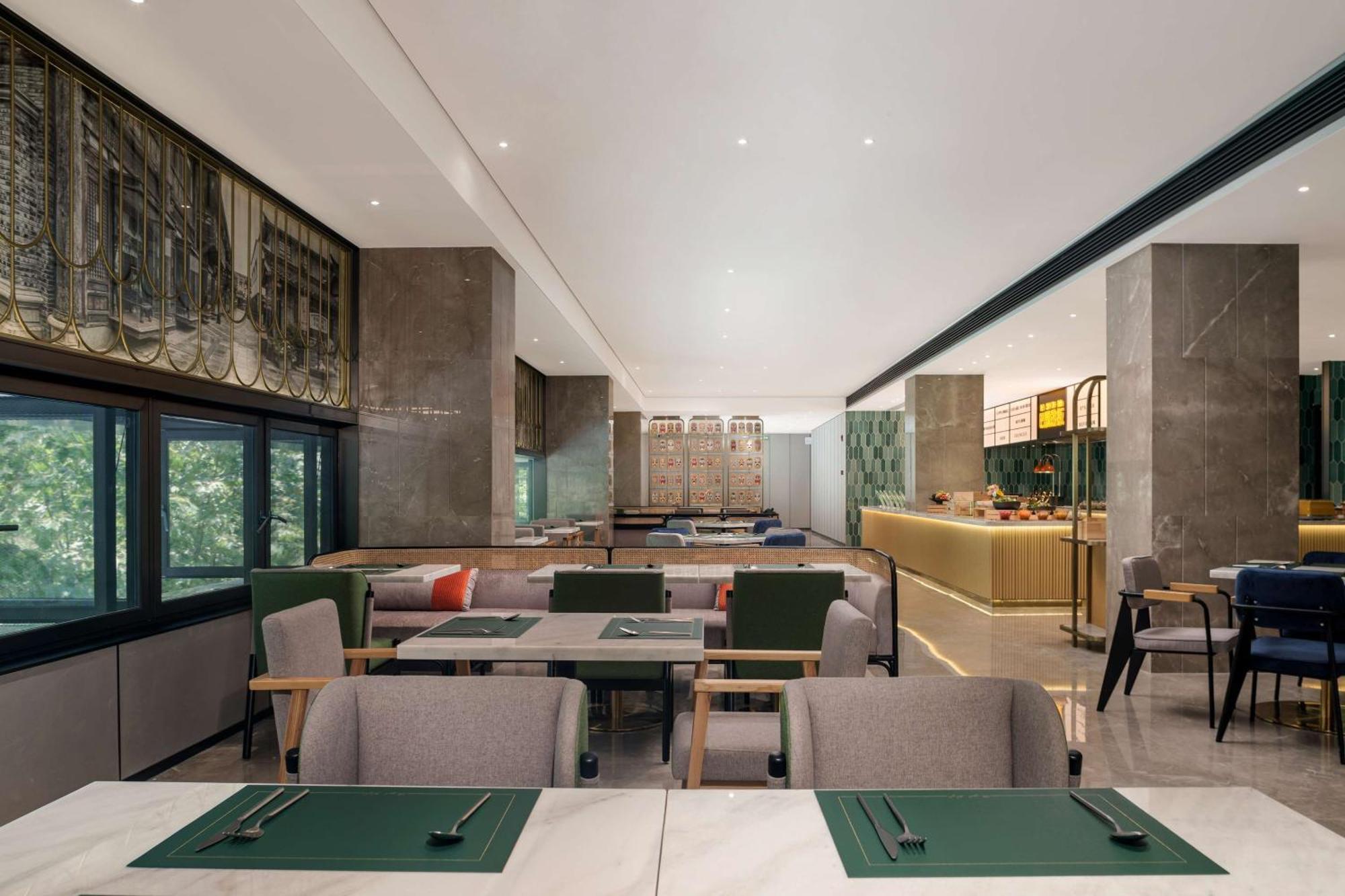 Hilton Garden Inn Chengdu Kuanzhai Alley Ngoại thất bức ảnh