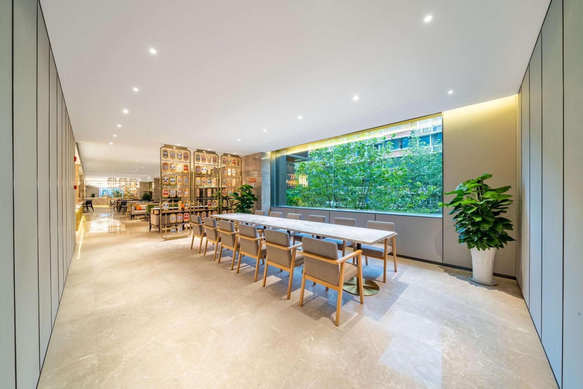 Hilton Garden Inn Chengdu Kuanzhai Alley Ngoại thất bức ảnh